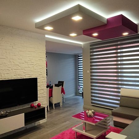 Apartament Exclusive Lägenhet Kielce Exteriör bild