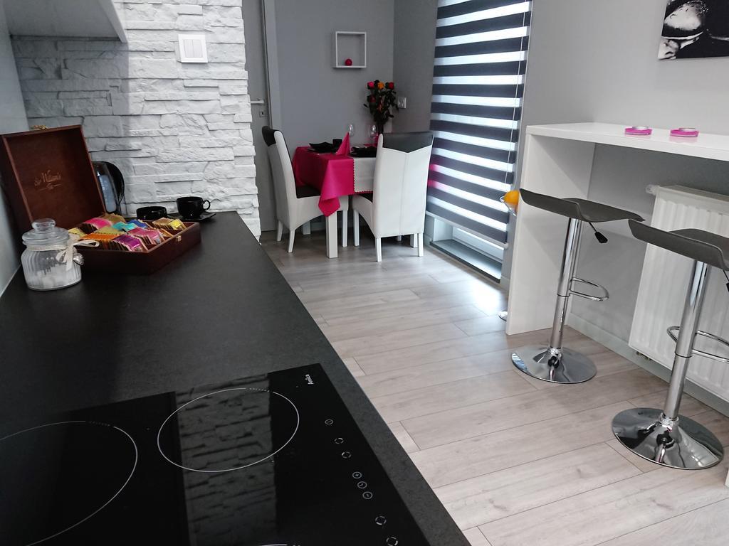 Apartament Exclusive Lägenhet Kielce Exteriör bild